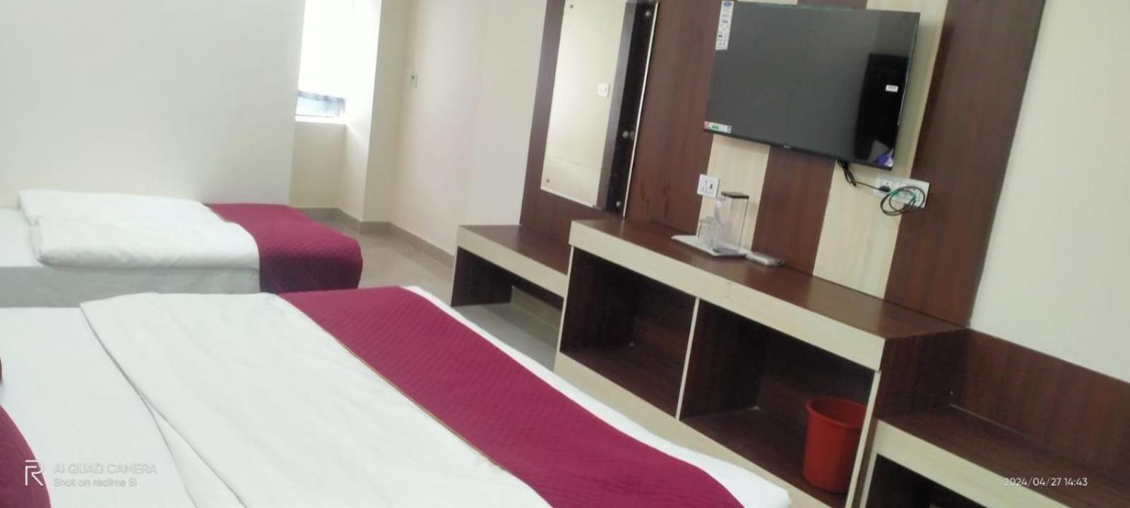 Satya Residency Hotel Katra  Exterior photo