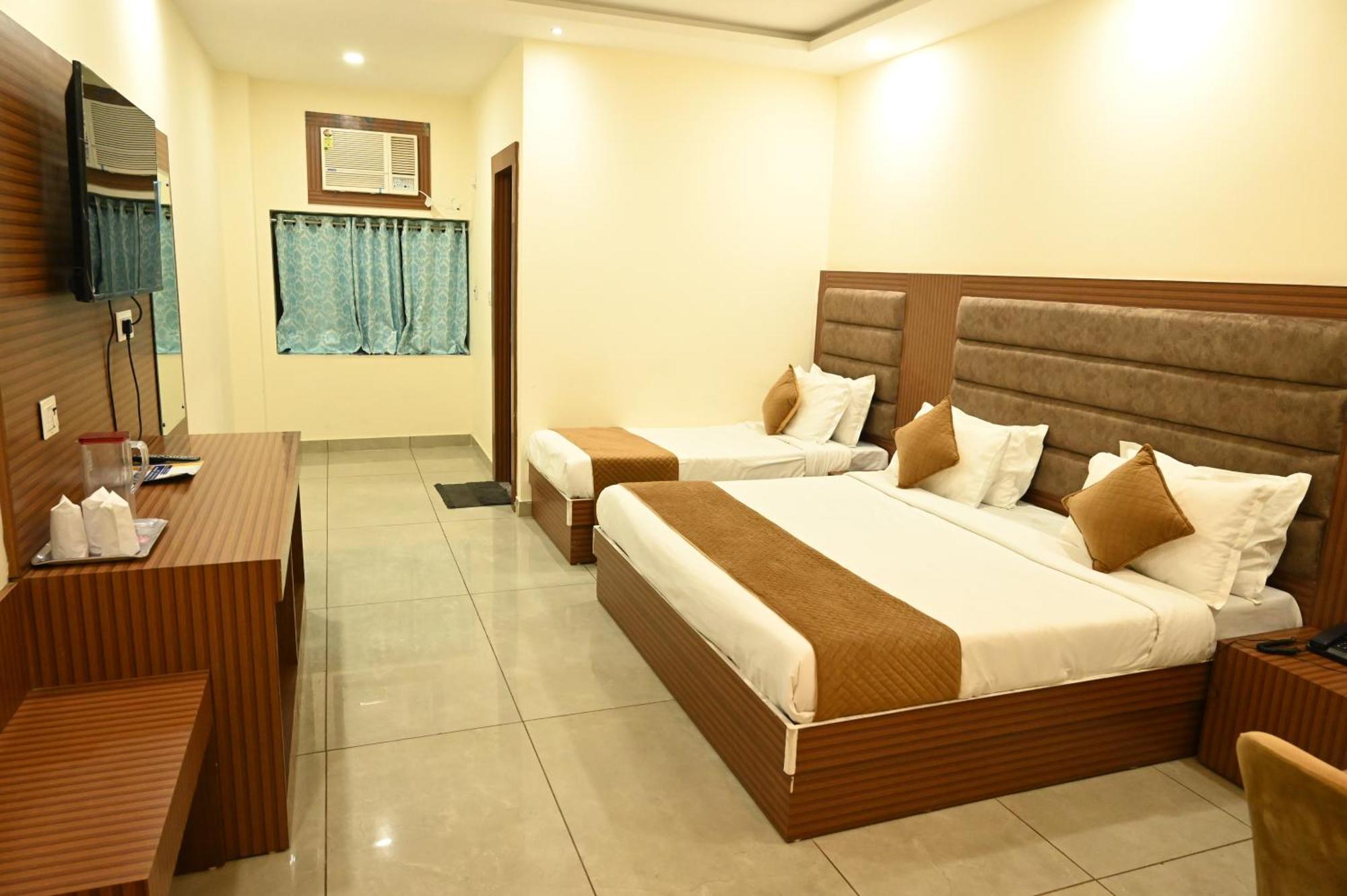 Satya Residency Hotel Katra  Exterior photo