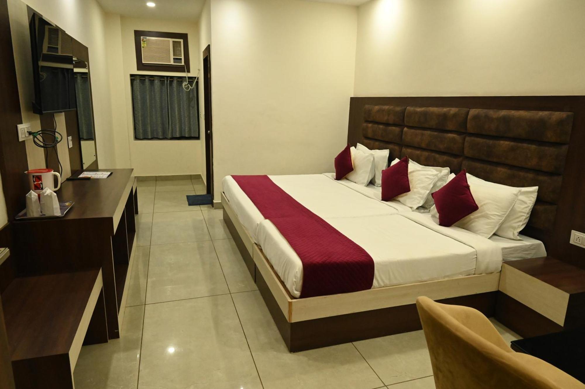 Satya Residency Hotel Katra  Exterior photo