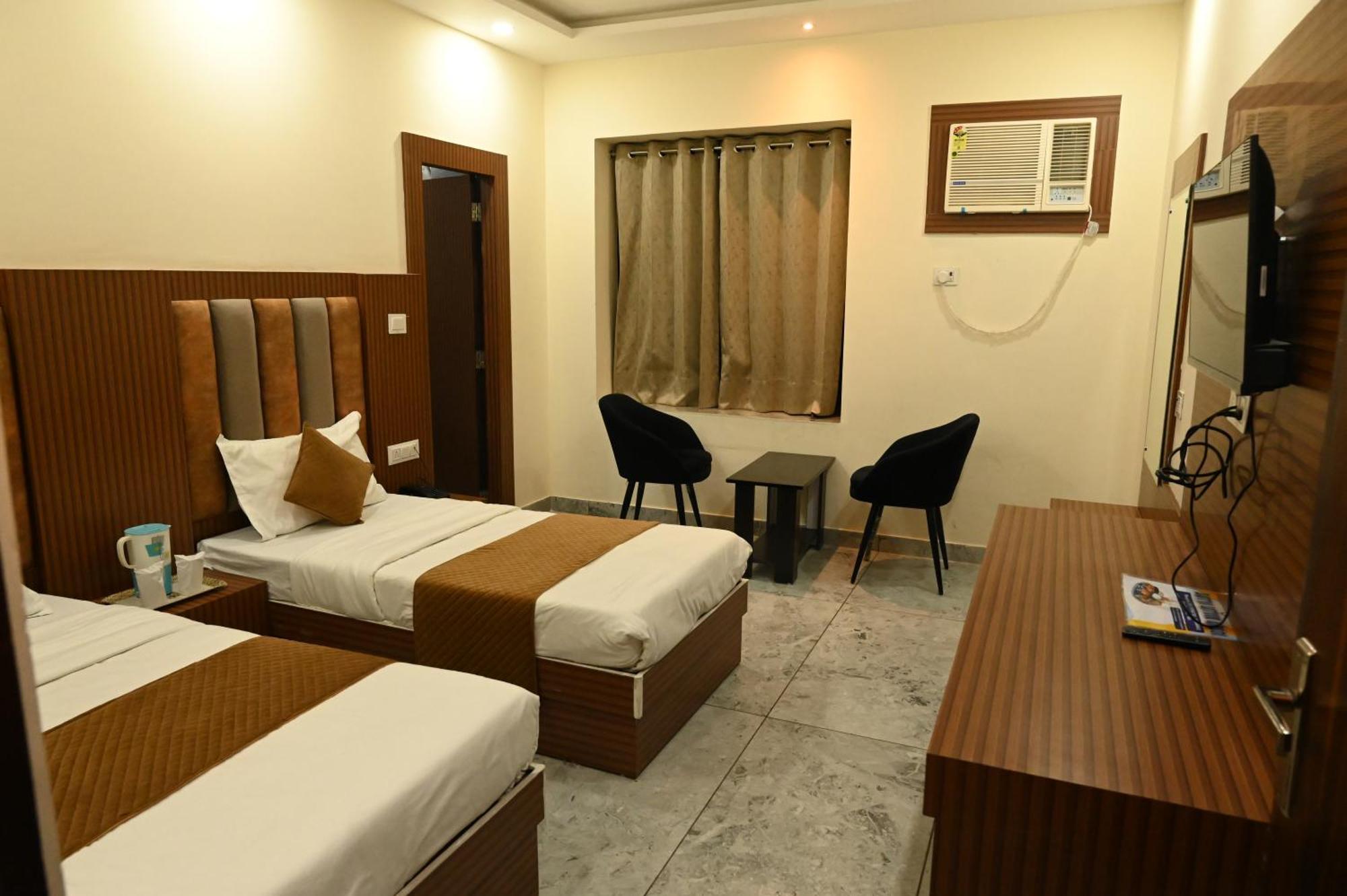 Satya Residency Hotel Katra  Exterior photo